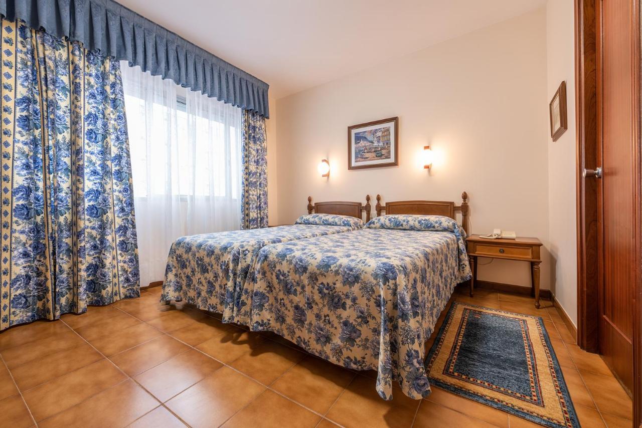 Hotel Minso Sanxenxo Bagian luar foto