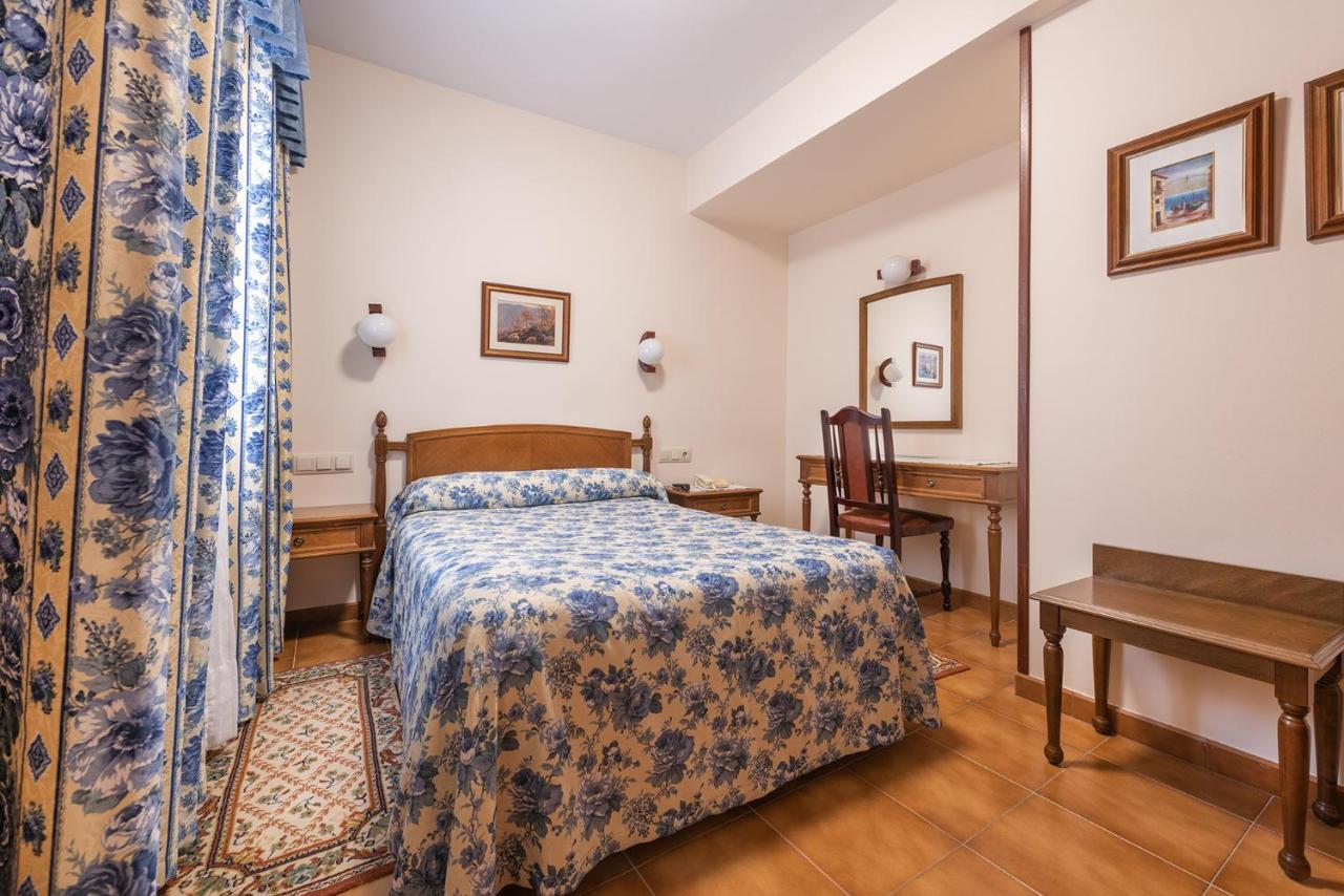 Hotel Minso Sanxenxo Bagian luar foto