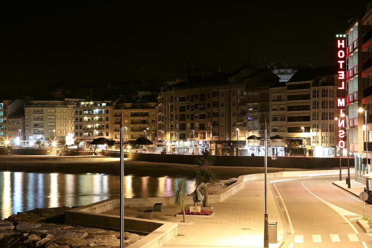 Hotel Minso Sanxenxo Bagian luar foto