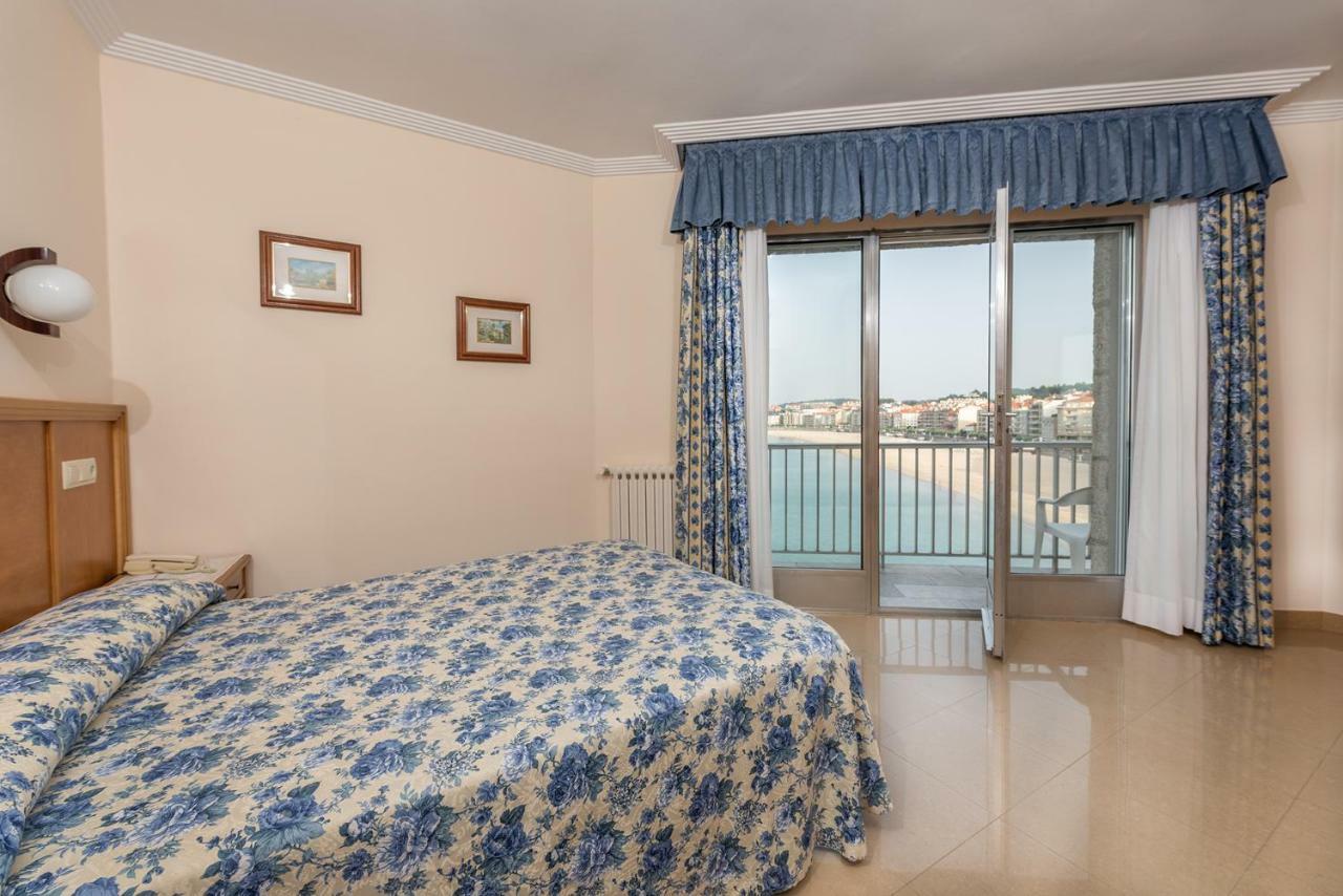 Hotel Minso Sanxenxo Bagian luar foto