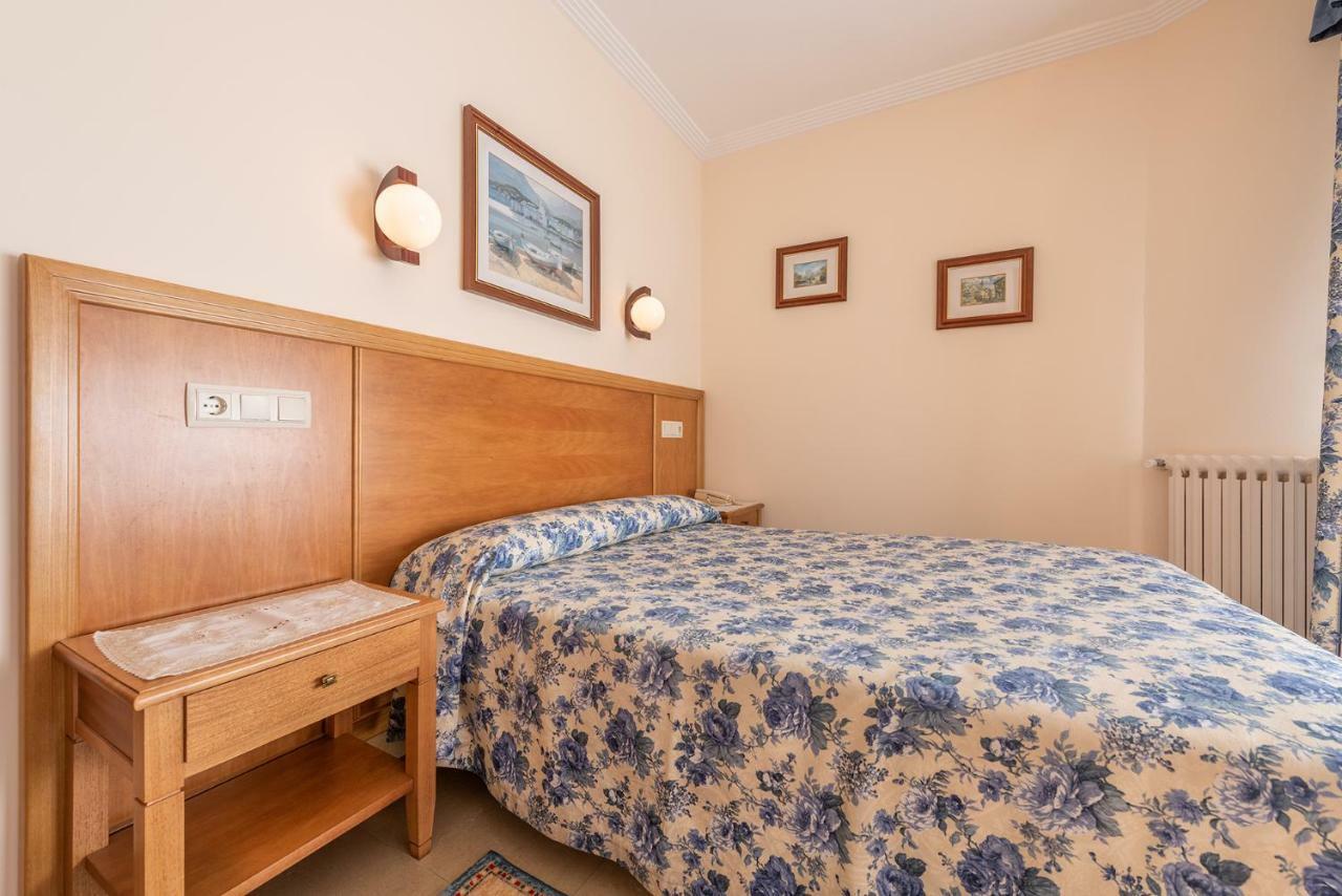 Hotel Minso Sanxenxo Bagian luar foto